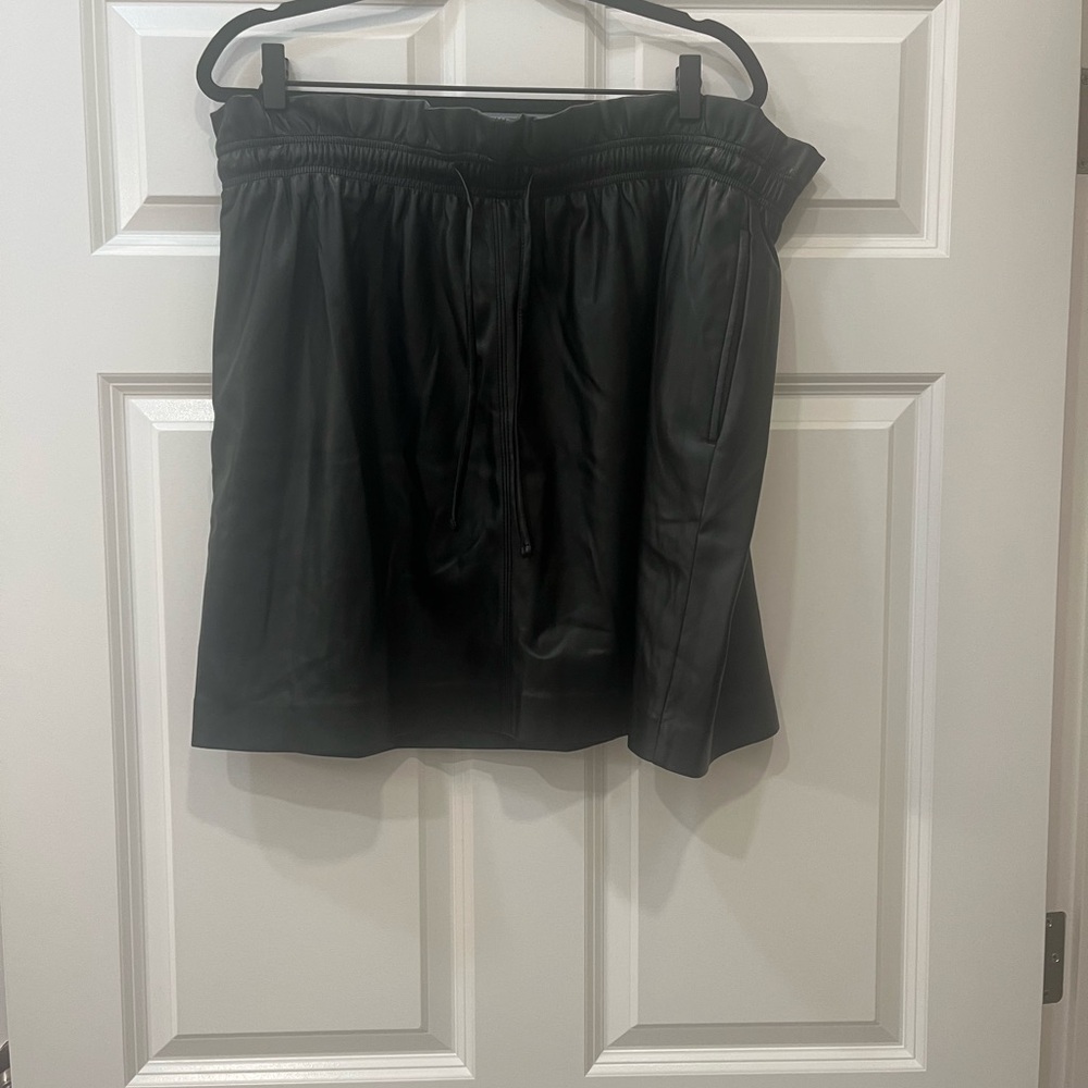 Black paper bag faux leather mini skirt